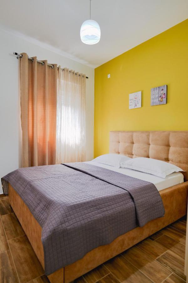 Eden Suites & Apartments Sarande Exterior photo