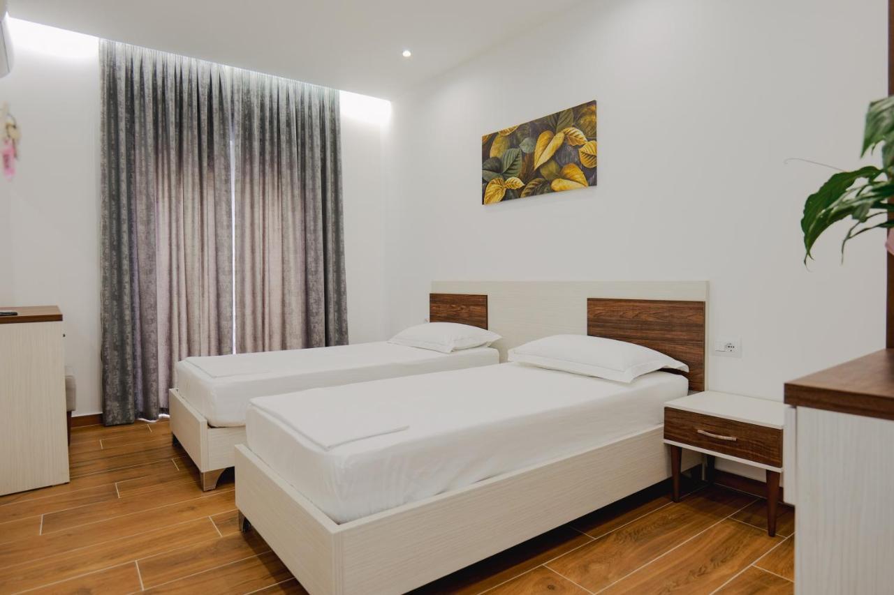 Eden Suites & Apartments Sarande Exterior photo