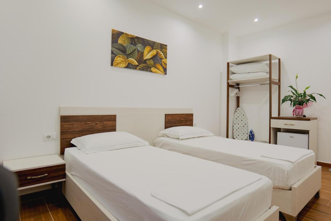 Eden Suites & Apartments Sarande Exterior photo