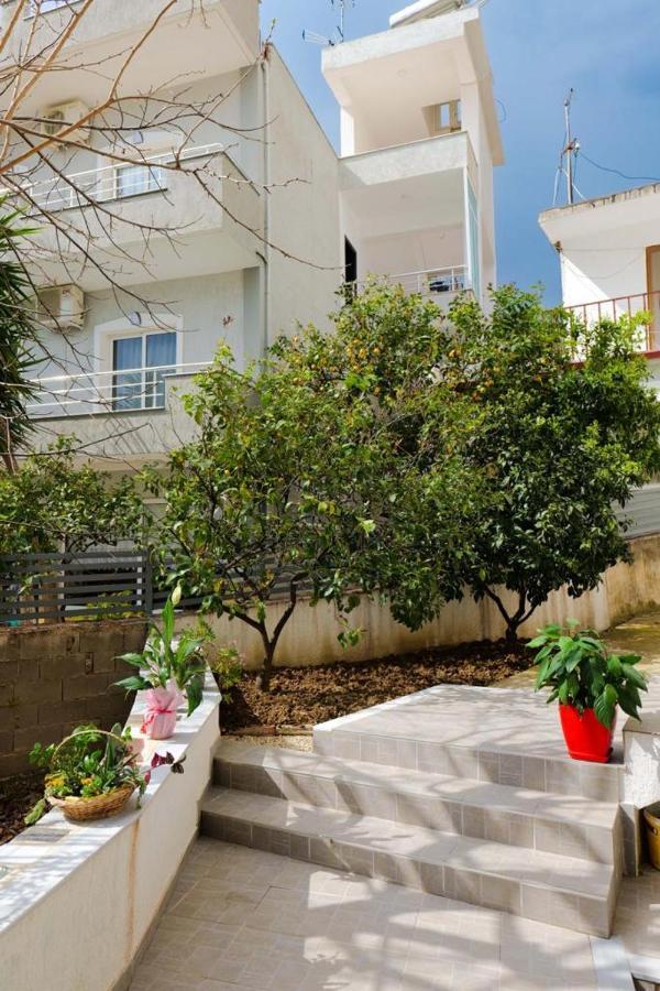 Eden Suites & Apartments Sarande Exterior photo